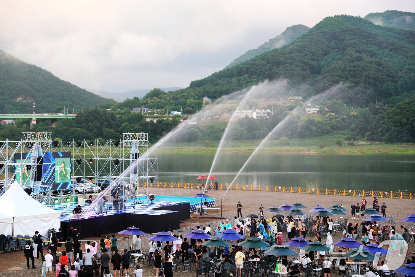 본문 이미지 - 인제 여름축제.&#40;인제군 제공. 재판매 및 DB금지&#41;/뉴스1