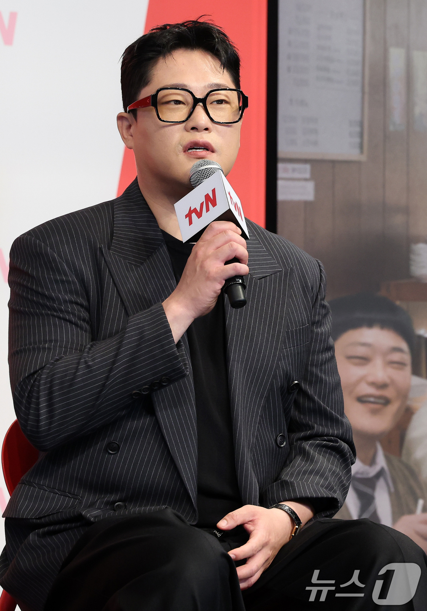 (서울=뉴스1) 이동해 기자 = 배우 임성재가 1일 오후 서울 구로구 더링크호텔에서 열린 tvN 토일드라마 '서초동' 제작발표회에서 인사말을 하고 있다.매일 서초동 법조타운으로 출 …