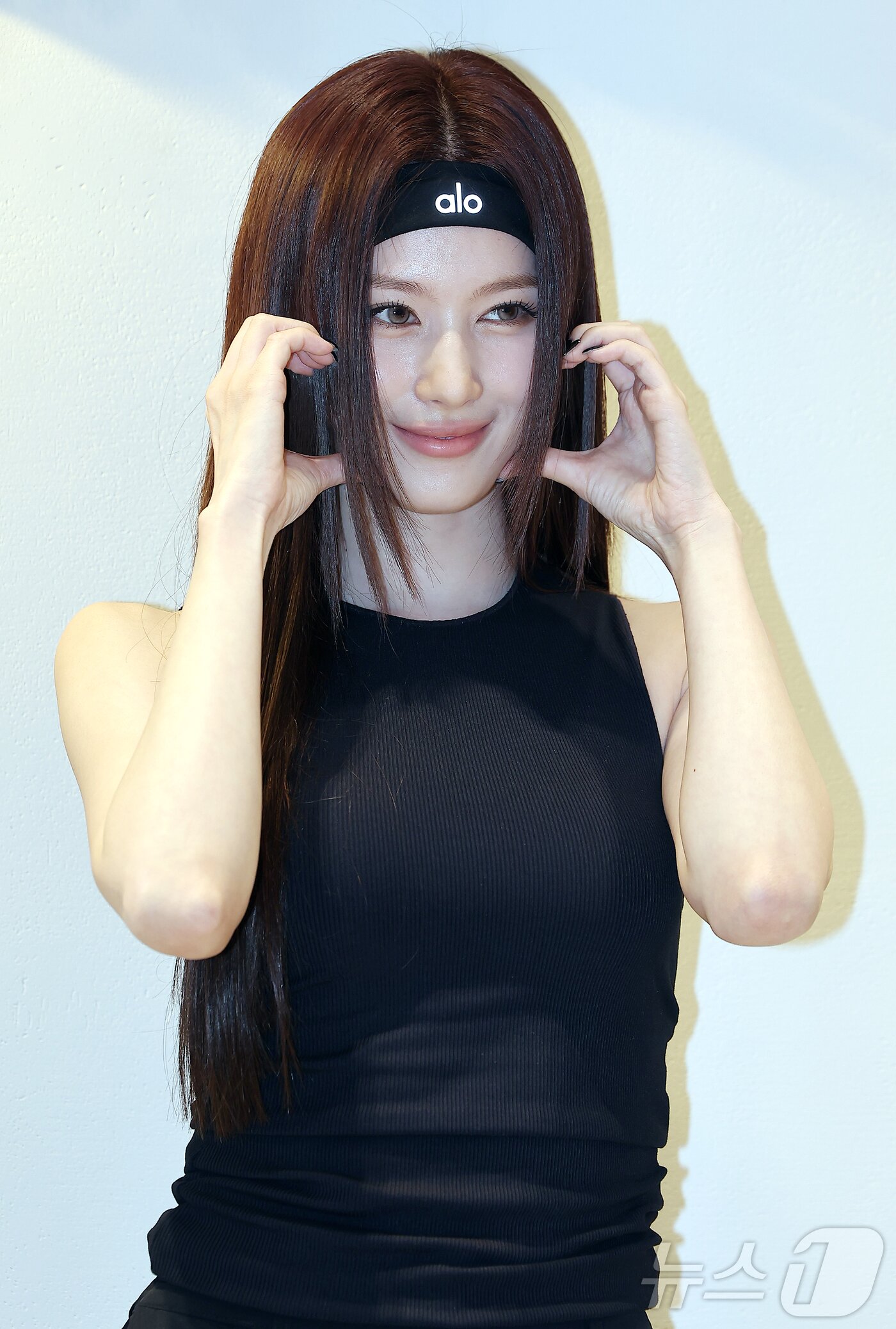 트와이스 사나, 눈빛에 빠져들어