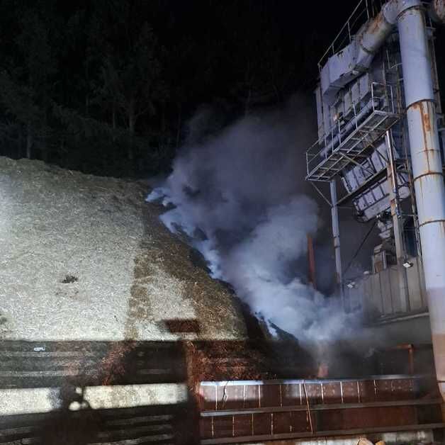 평창 목재 가공 공장서 화재 3시간 20여분만에 진화…9명 대피