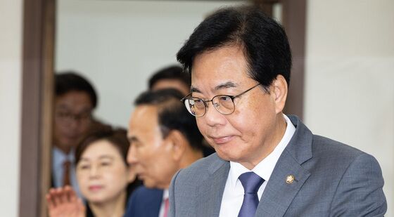 국민의힘 비대위 참석하는 송언석