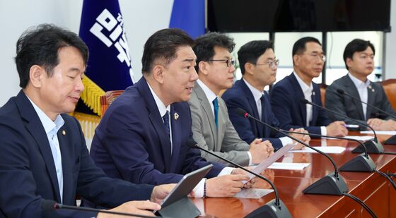 모두 발언하는 김병기 직무대행