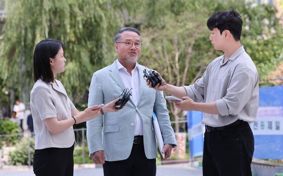특검 출석한 삼부토건 전·현직 회장들…"이종호 모른다"