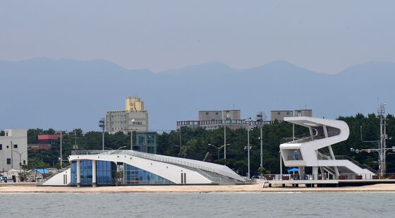 18년 만에 문여는 포항송동해수욕장 바다시청