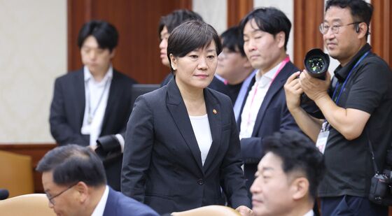 국정현안관계장관회의 참석하는 송미령 장관