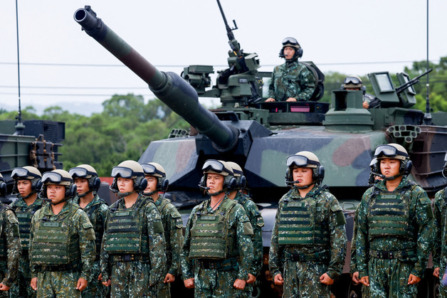 대만 "美무기 도입 4건 추가 진행…中위협 확대에 국방력 강화"