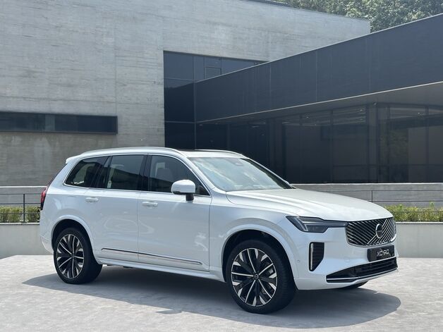 에어 서스펜션이 주는 안락함…볼보 XC90 B6 '패밀리카의 정석'