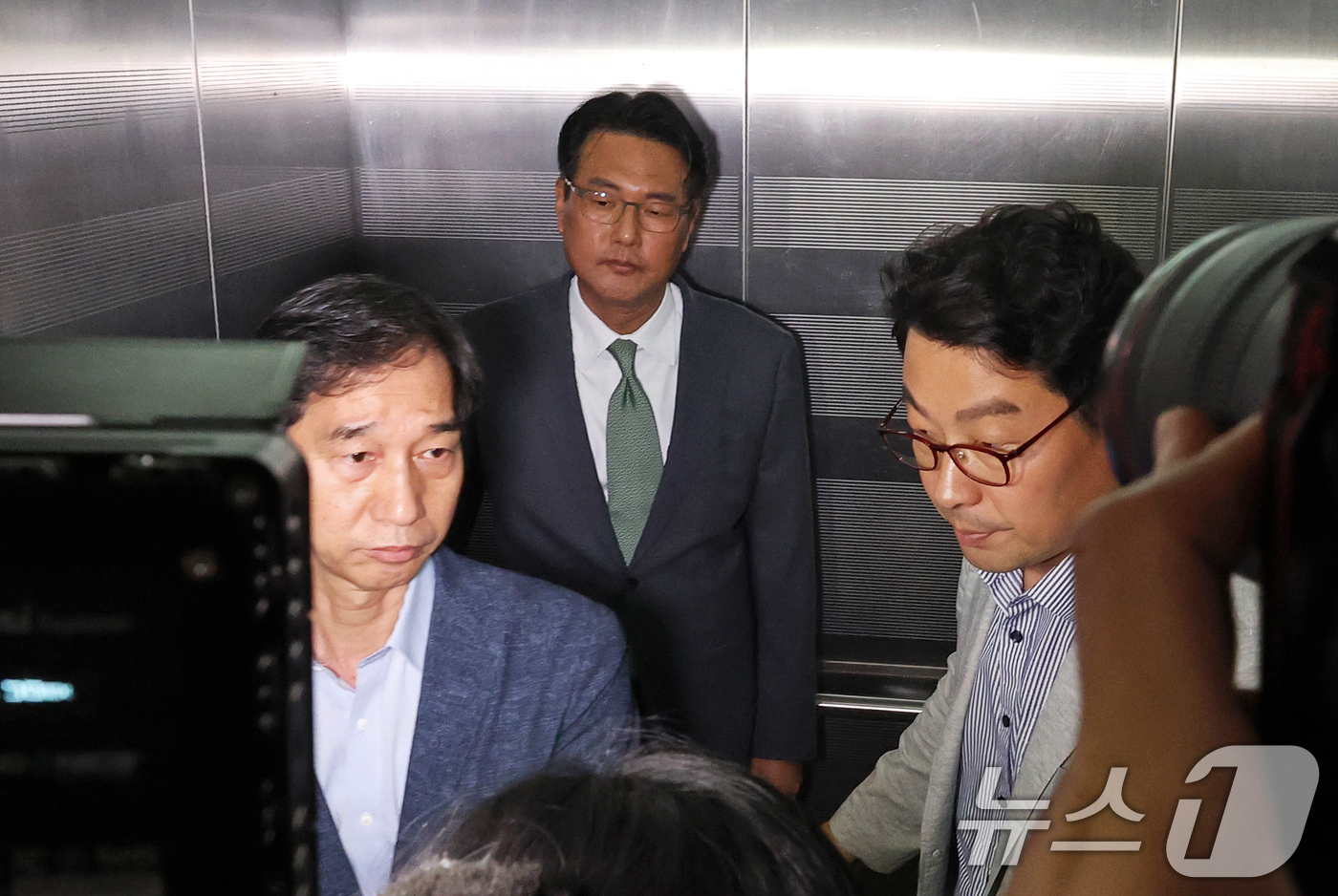 (서울=뉴스1) 오대일 기자 = 직권남용 권리행사 방해 혐의를 받는 김태효 국가안보실 1차장이 11일 오후 서울 서초구 순직해병 특검 사무실에서 피의자 신분으로 조사를 받기 위해 …