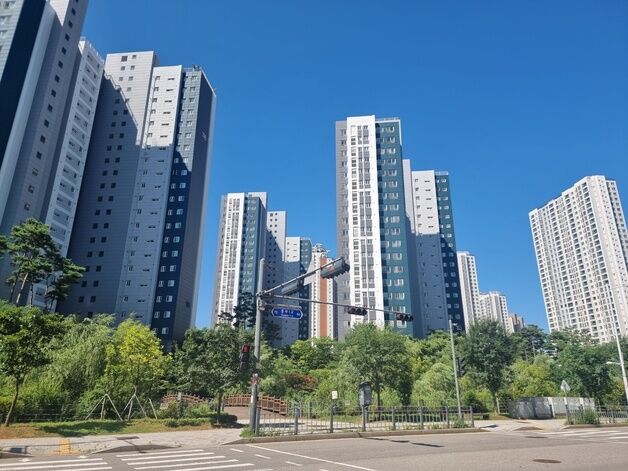 김포 집값, 교통·대출 규제에 '이중 부담'…반등은 아직 [르포]