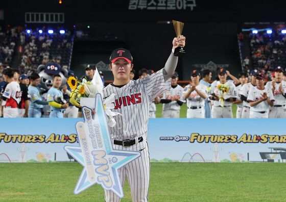 '퓨처스 올스타 MVP' 손용준 "닭가슴살 먹고 벌크업한 보람 느껴"