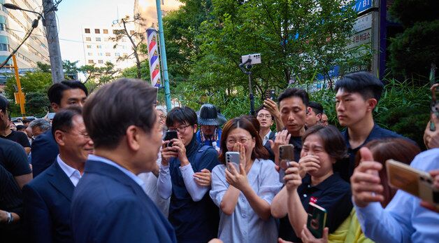 시민들과 소통 갖는 이재명 대통령