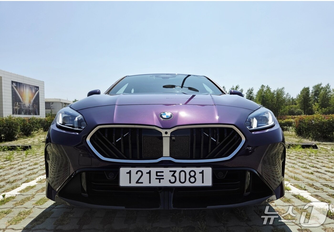 본문 이미지 - &#39;뉴 228 xDrive M 스포츠&#39; ⓒ 뉴스1 박기범 기자 