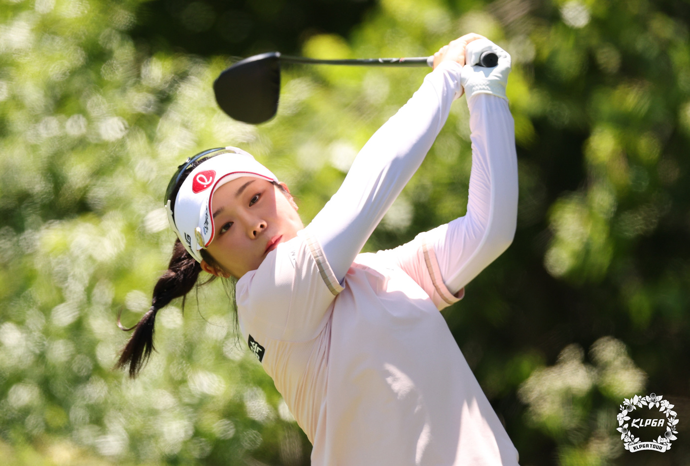 (서울=뉴스1) 이동해 기자 = 이소영이 12일 강원도 정선군에 위치한 하이원 컨트리클럽에서 열린 '하이원리조트 여자오픈 2025' 3라운드 15번홀에서 티샷을 구사하고 있다. ( …