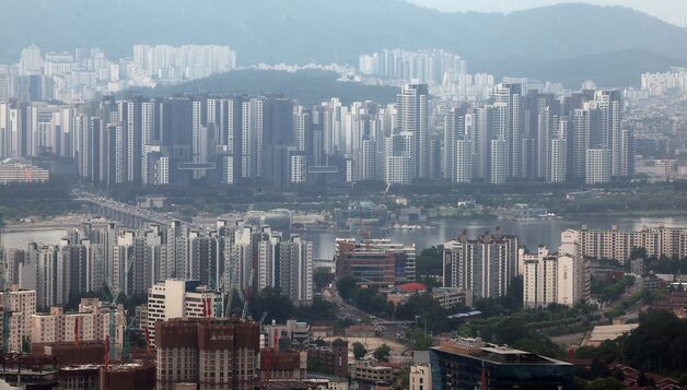 '6·27 대출 규제' 직격탄…서울 아파트 최고가 거래 74% 감소