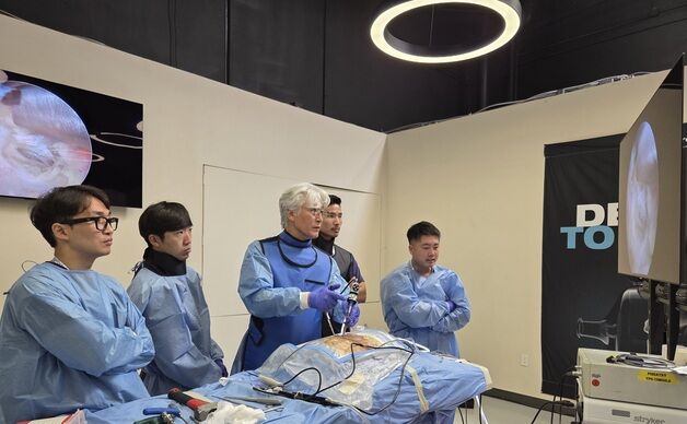 대전우리병원 박철웅 박사, 한미척추학회 권위자 자격 초청