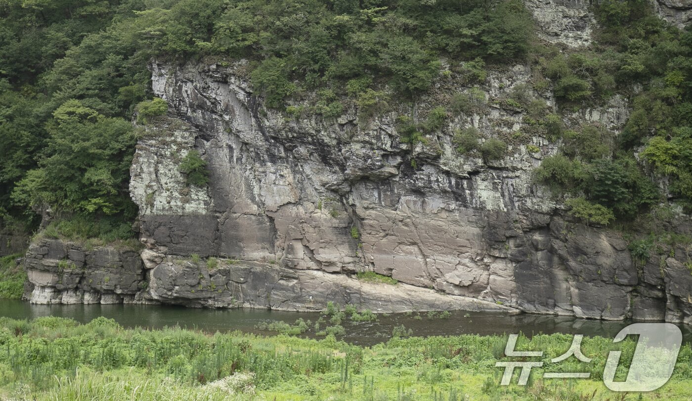 본문 이미지 - 유네스코 세계문화 유산 등재가 확정된 &#39;울주 대곡리 반구대 암각화&#39;의 13일 주암면 모습. 2025.7.13/뉴스1 ⓒ News1 조민주 기자