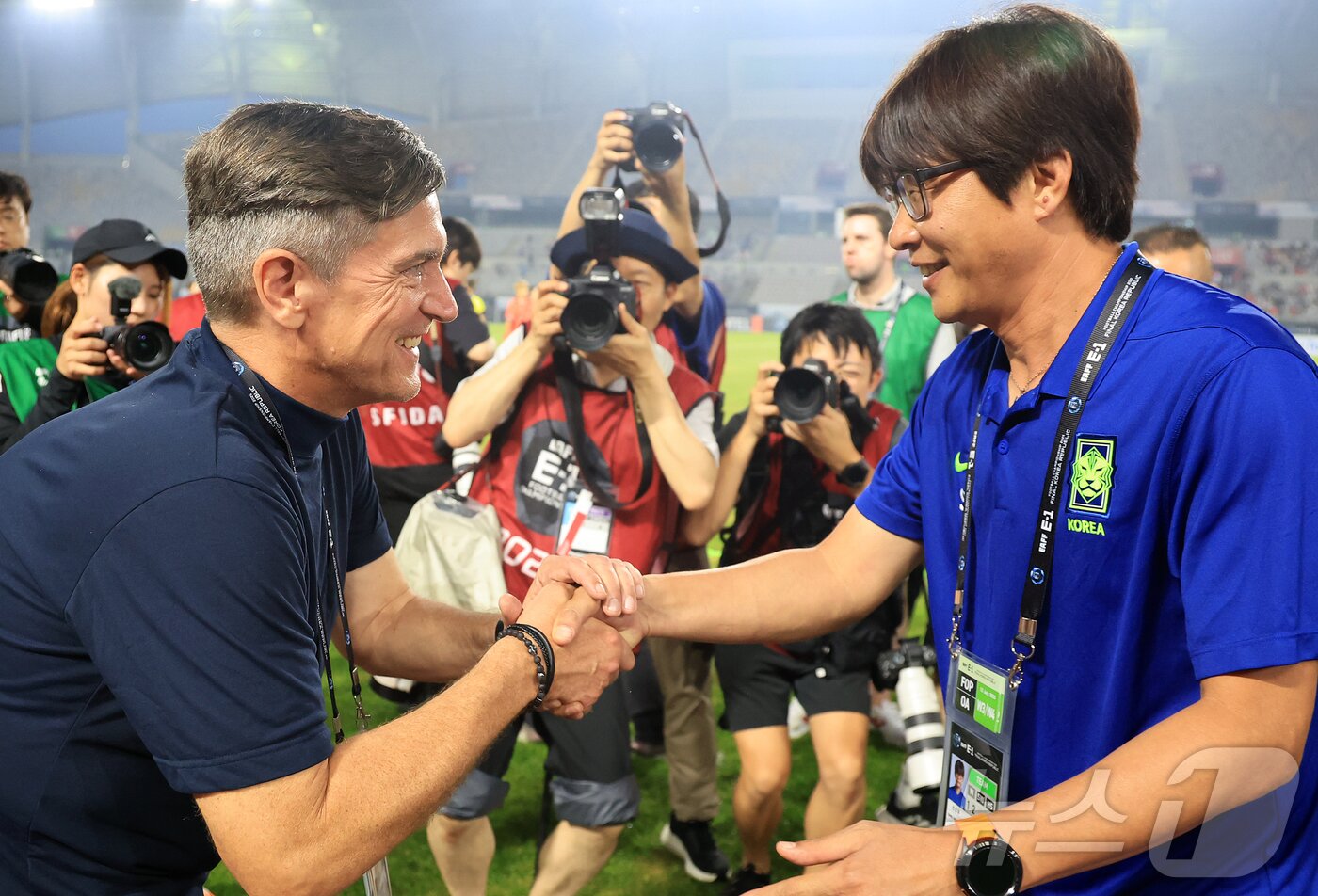 본문 이미지 - 신상우 여자 축구대표팀 감독. ⓒ 뉴스1 김진환 기자