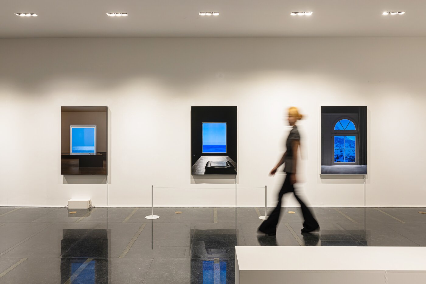 본문 이미지 - 임창민 &#39;이터널 시즌즈: 인투 어 타임 프레임&#39;展 전시 전경 &#40;더 트리니티 앳 그랜드 하얏트 서울 제공&#41;