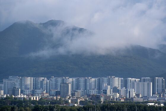 [오늘의 날씨] 대구·경북(15일,화)…10~60㎜ 비, 낮 25~29도