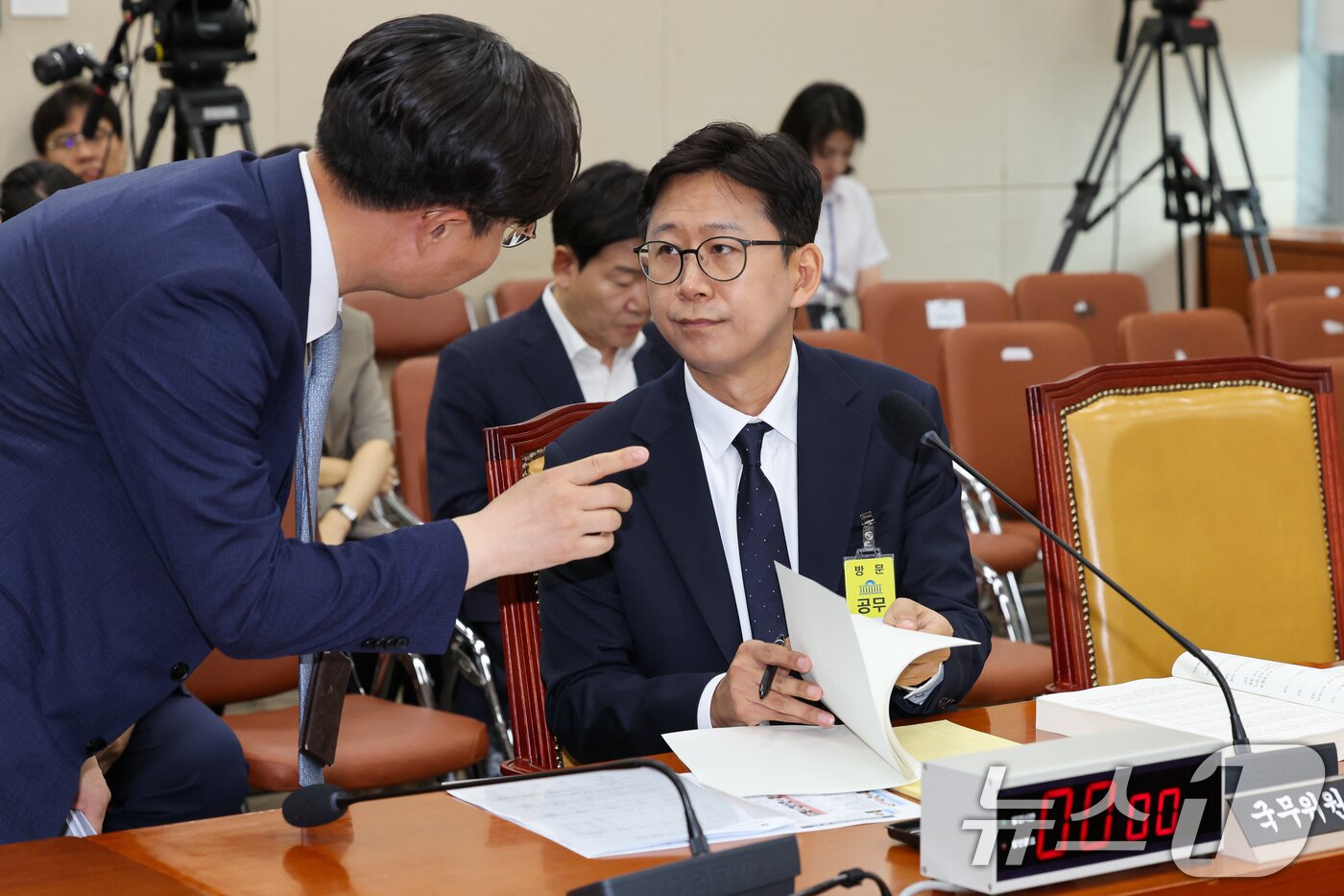 본문 이미지 - 배경훈 과학기술정보통신부 장관 후보자가 14일 오전 서울 여의도 국회 과학기술정보방송통신위원회에서 인사청문회 시작을 기다리고 있다. 2025.7.14/뉴스1 ⓒ News1 안은나 기자