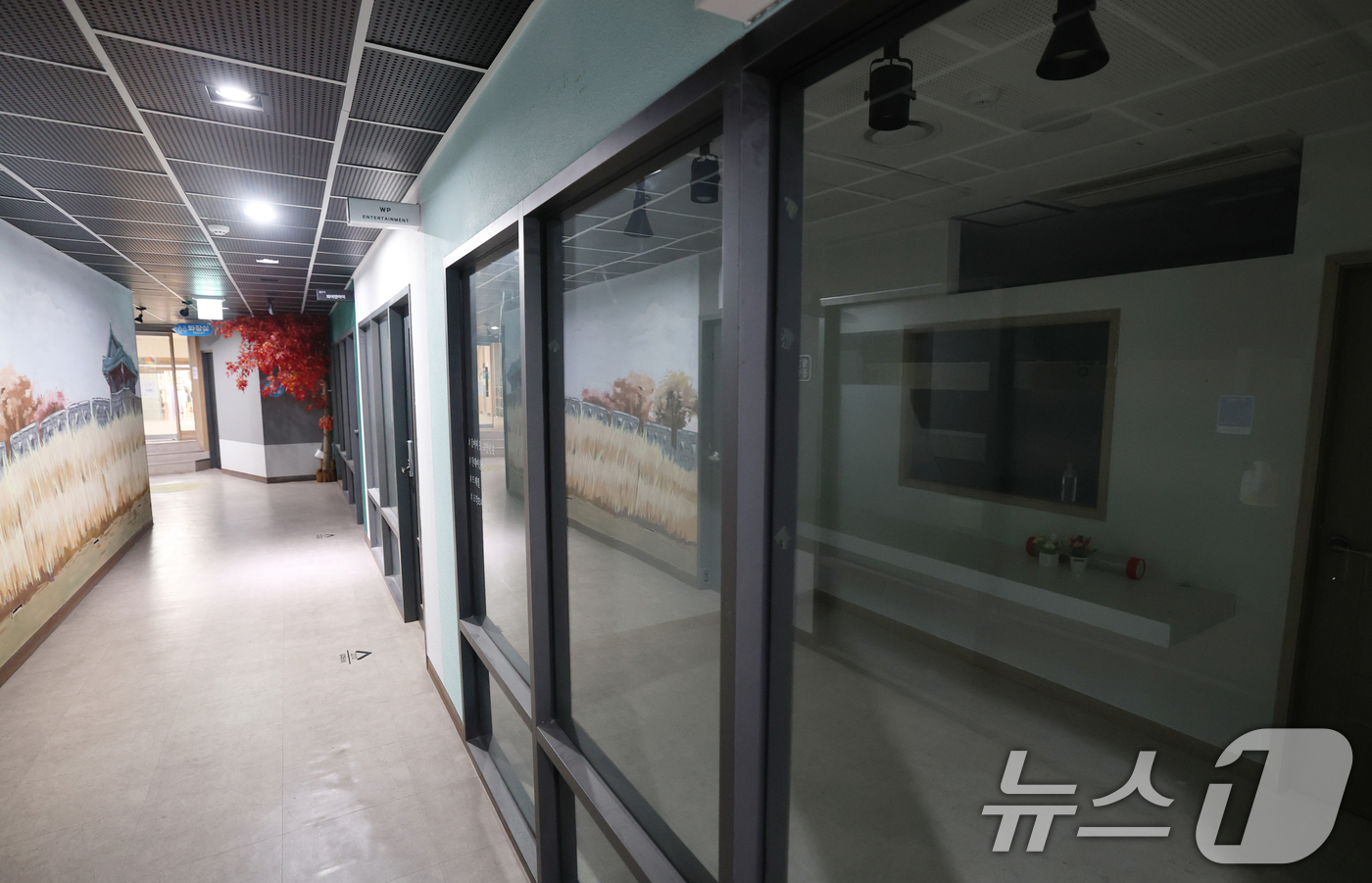 (경기=뉴스1) 김영운 기자 = 14일 국세청 국세통계포털에 따르면 올해 1분기 사업체를 운영 중인 30세 미만 청년 사업자는 35만 4672명(월평균)으로 전년 동기 대비 6.9 …