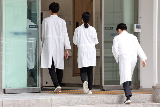 의대생 복귀에 의료계 "환영"…각 대학들도 대책 마련 분주(종합)