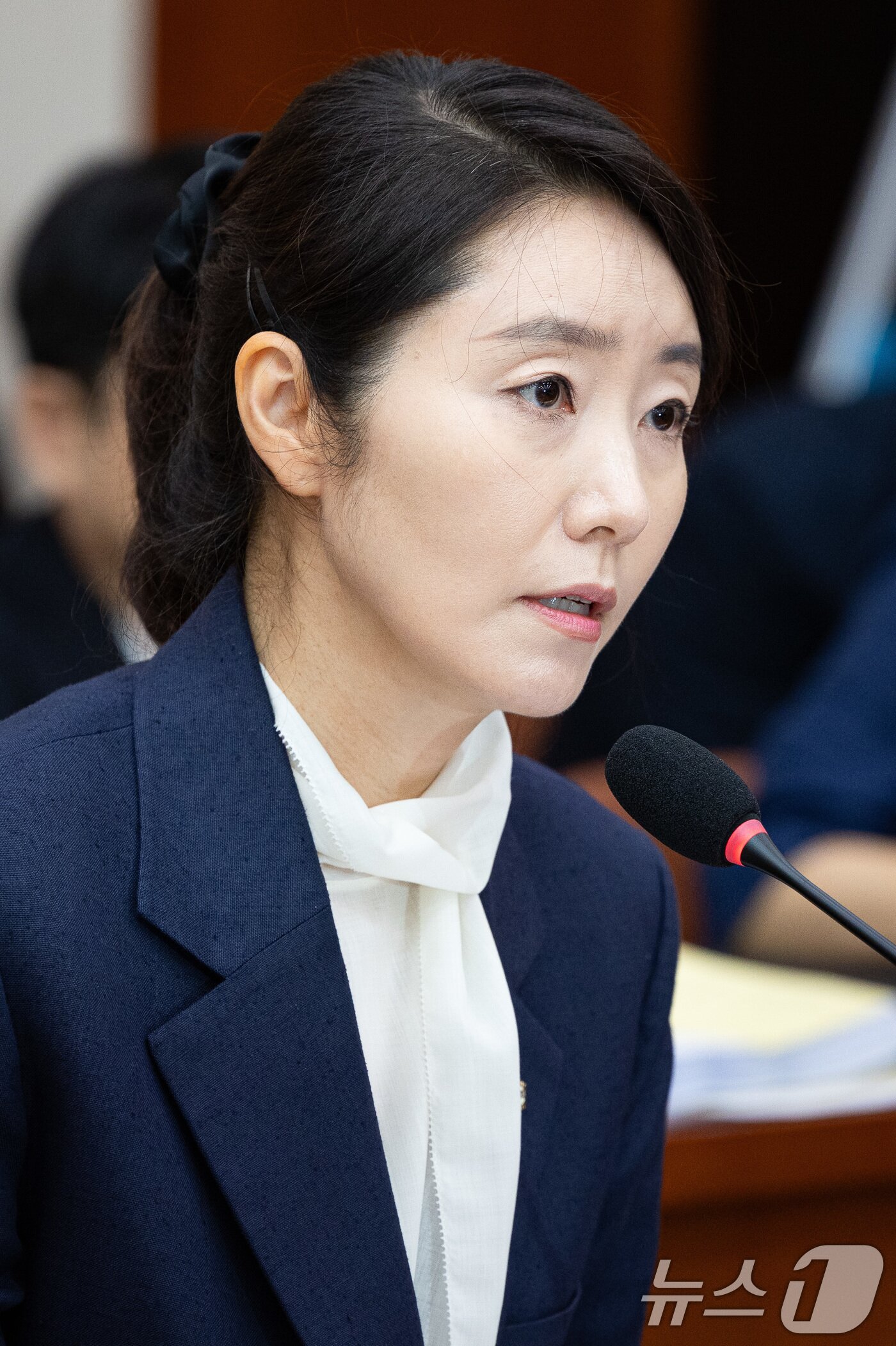 본문 이미지 - 강선우 여성가족부 장관 후보자가 14일 서울 여의도 국회에서 열린 인사청문회에 출석해 의원 질의에 답하고 있다. 2025.7.14/뉴스1 ⓒ News1 유승관 기자