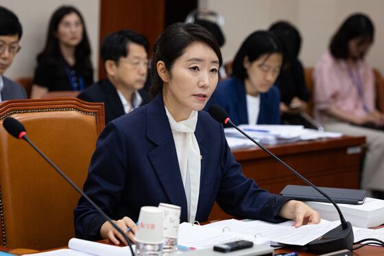 "국정 발목잡기" "갑질 여왕에 면죄부"…강선우 두고 여야 공방(종합)