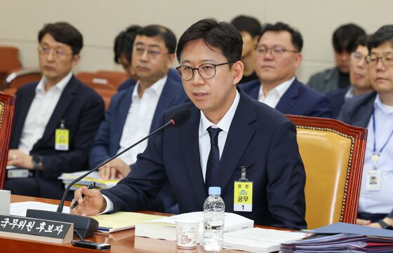 '두차례 파행→농담 마무리' 배경훈 인청 종료…15일 오전 채택 전망