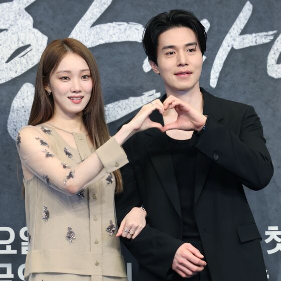 '착한사나이' 이성경 "이동욱, 쳐다만봐도 설레는 첫사랑 비주얼"
