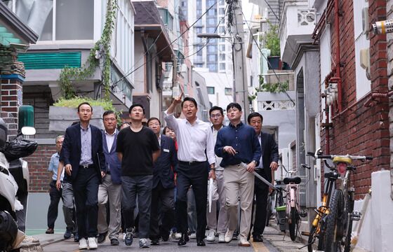 오세훈 "규제 철폐로 정비사업 가속화"… 대출규제엔 '우려'(종합)