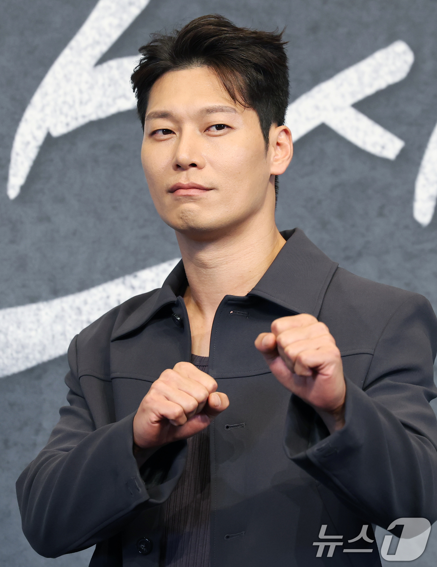 (서울=뉴스1) 권현진 기자 = 배우 박훈이 14일 오후 서울 구로구 더링크서울 호텔에서 열린 JTBC 드라마 ‘착한 사나이’ 제작발표회에 참석해 포즈를 취하고 있다.‘착한 사나이 …