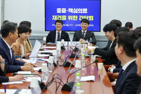 '특례' 대신 '책임·제도' 강조한 전공의…복귀 명분 쌓기
