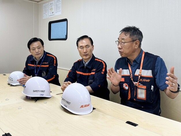 제주항공, 공항 주기장에 '냉방버스' 도입…온열질환 예방