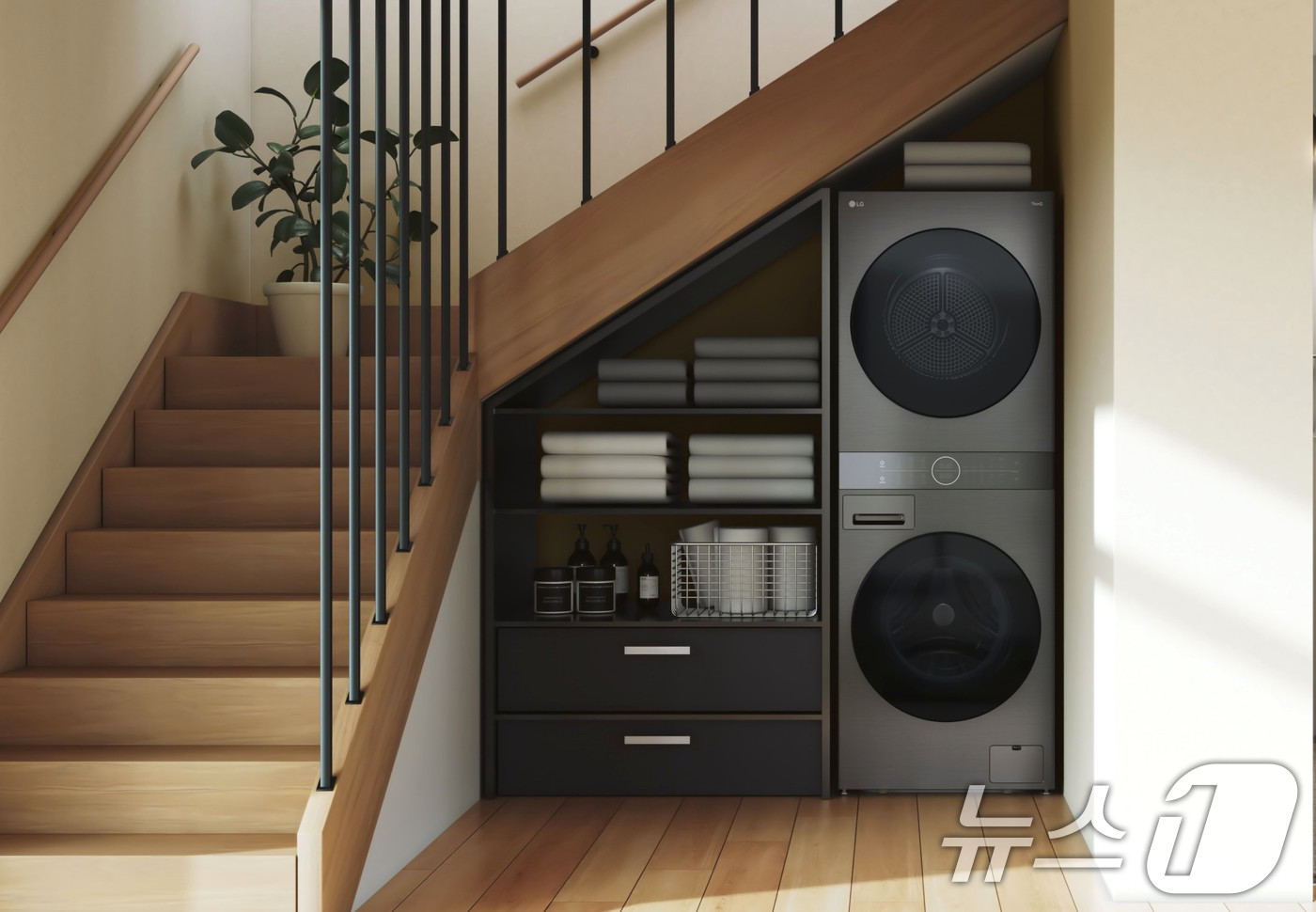 (서울=뉴스1) = LG전자는 복합형 세탁·건조기 'LG워시타워'가 미국과 영국의 유력 매체들로부터 호평을 받으며 '최고의 세탁·건조기' 제품으로 선정됐다고 15일 밝혔다.사진은 …