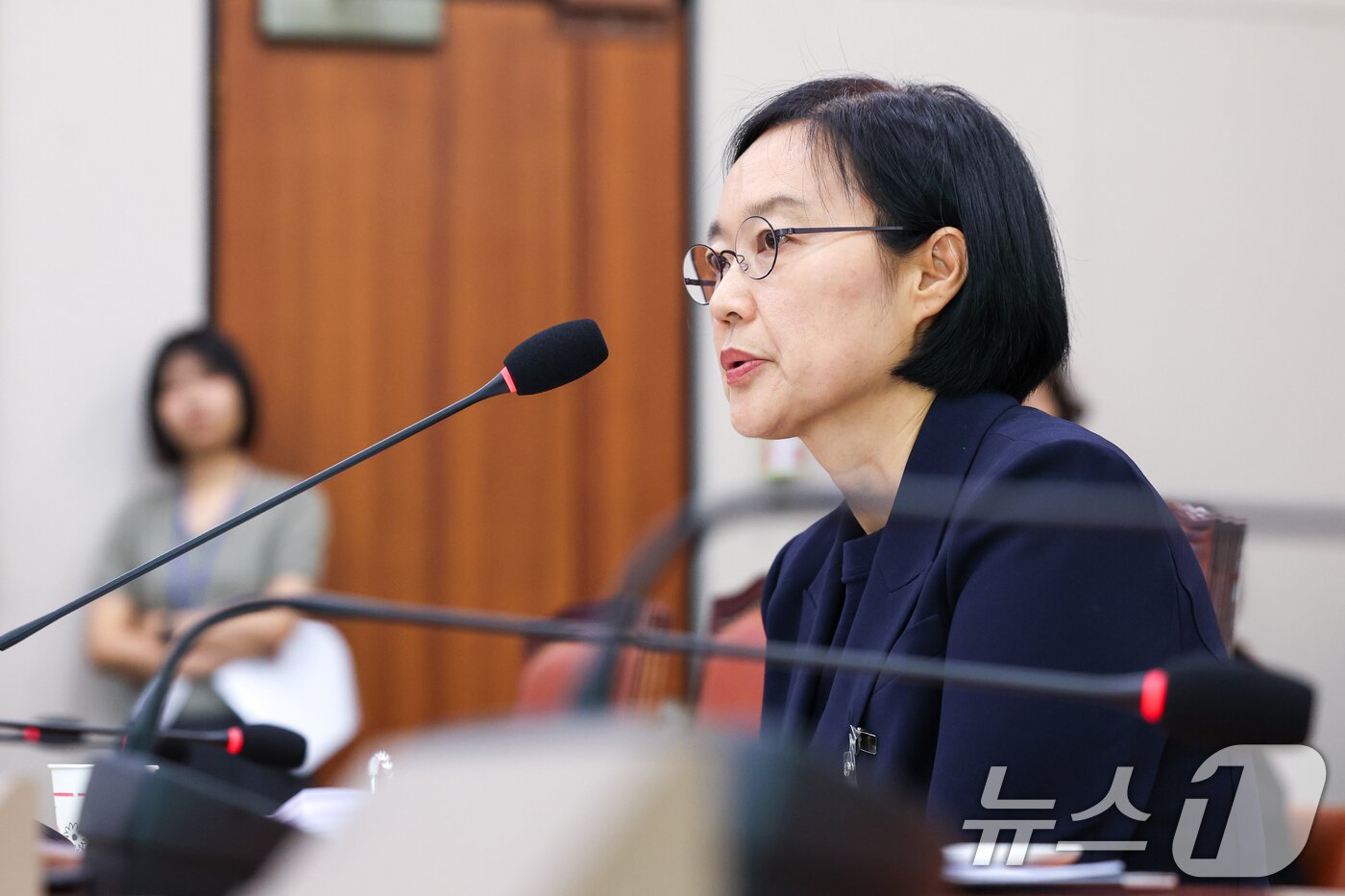 본문 이미지 - 한성숙 중소벤처기업부 장관 후보자가 15일 오전 서울 여의도 국회 산업통산자원중소벤처기업위원회에서 열린 인사청문회에 출석해 의원 질의에 답하고 있다. 2025.7.15/뉴스1 ⓒ News1 안은나 기자