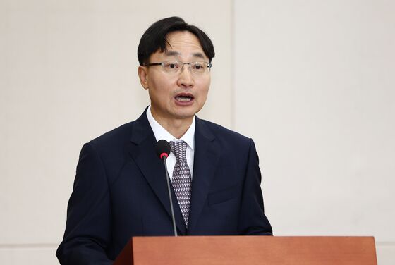 임광현 '전관예우' 논란에 "특혜 없었다…규정 지켜"