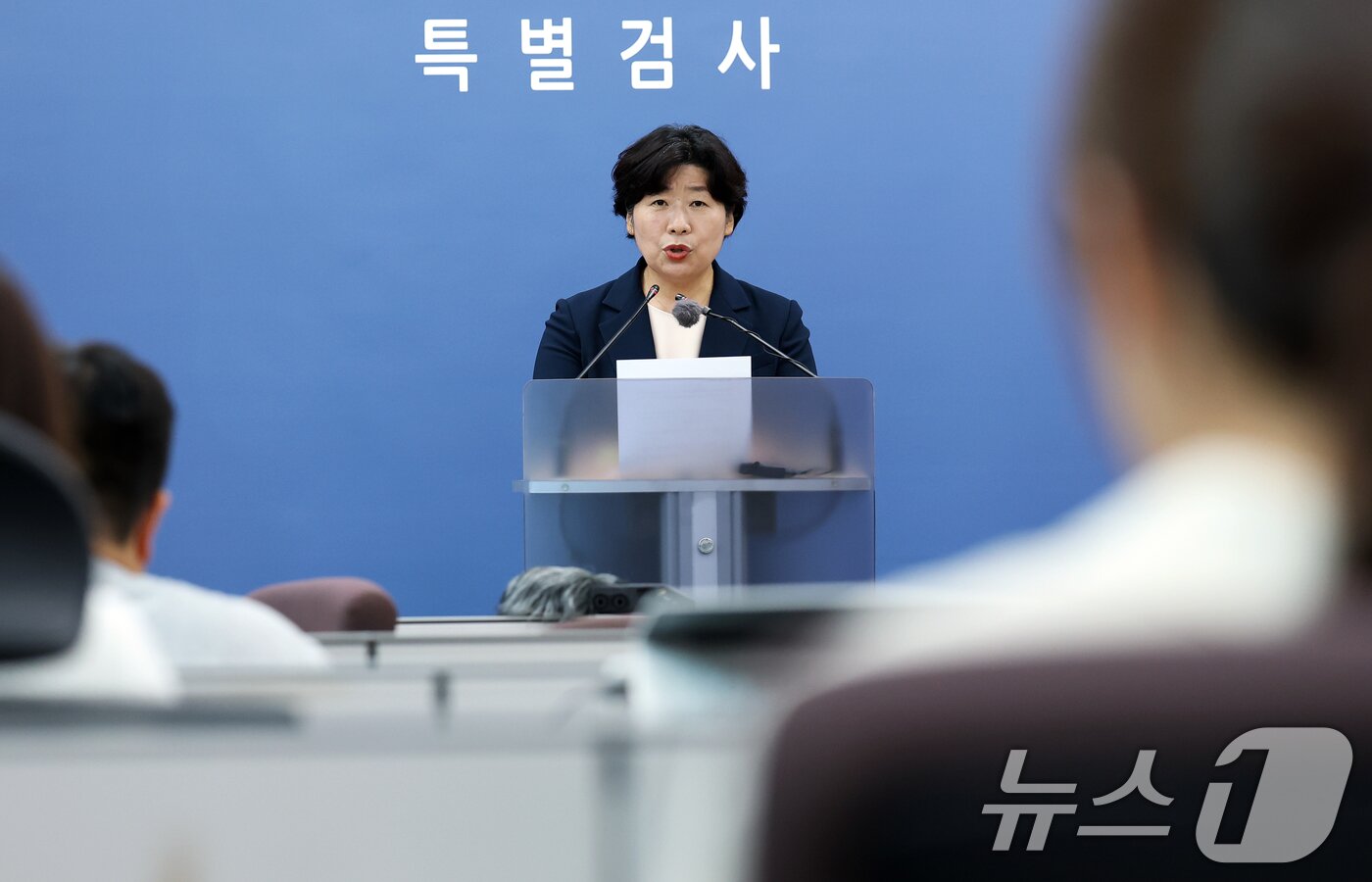 본문 이미지 - 12·3 비상계엄&#39; 관련 내란·외환 사건을 수사하는 내란특검팀 박지영 특검보가 15일 오후 서울 서초구 서울고등검찰청에 마련된 내란특검 사무실에서 정례 브리핑을 하고 있다./뉴스1 ⓒ News1 오대일 기자