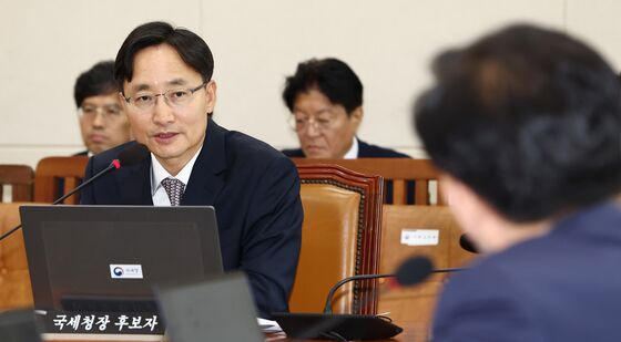 질의 답변하는 임광현 국세청장 후보자