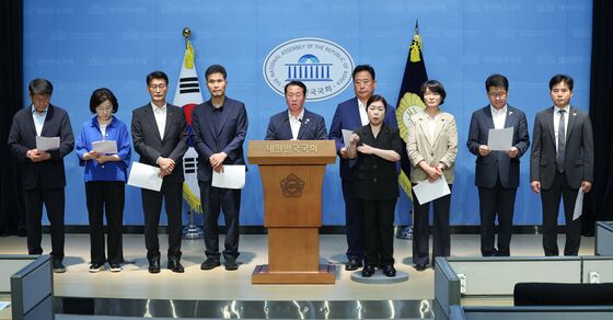 민주 농해수위 위원들 '우리 농업 지켜야'