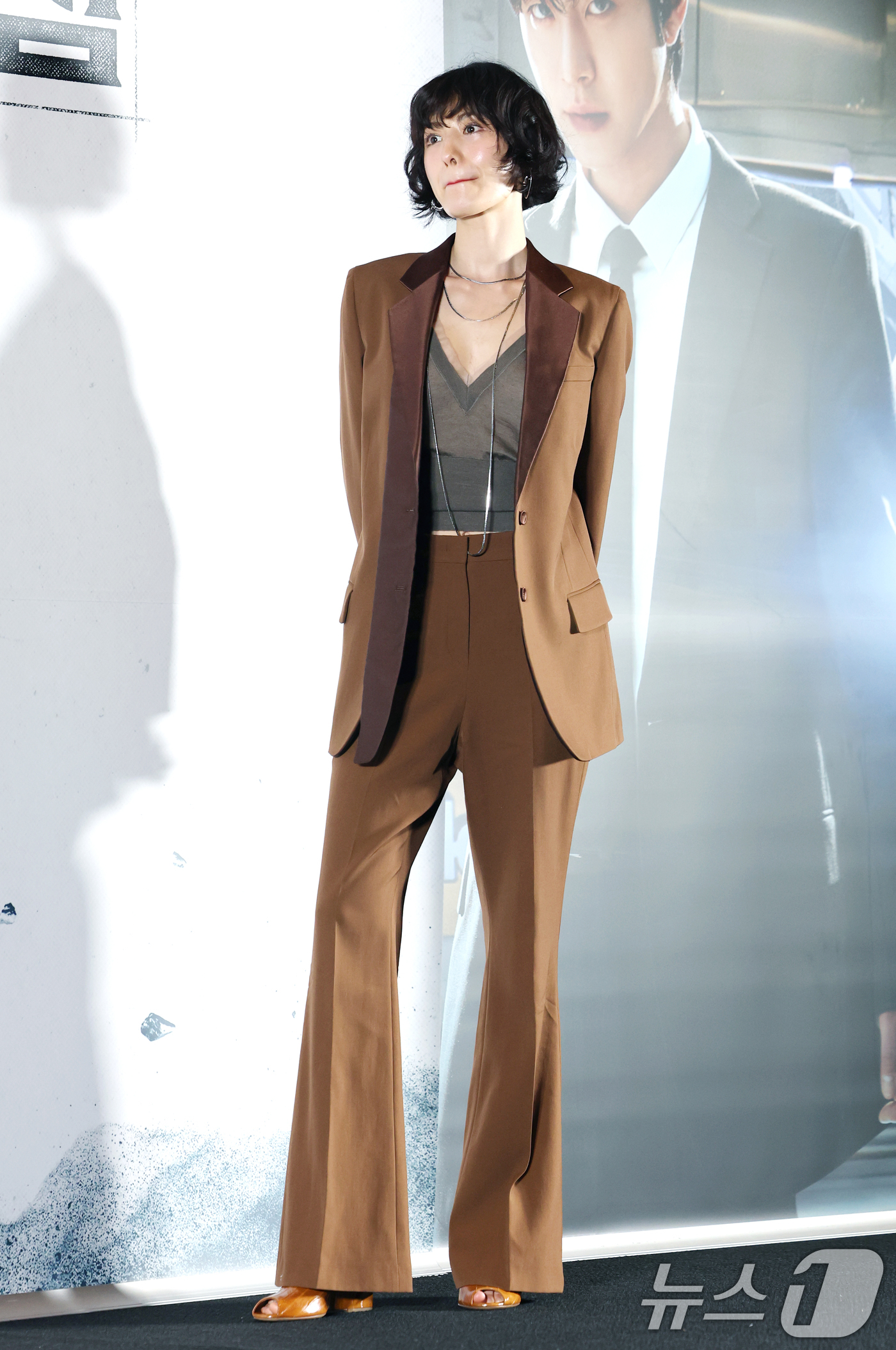 (서울=뉴스1) 권현진 기자 = 배우 나나가 15일 서울 코엑스 메가박스에서 열린 영화 '전지적 독자 시점‘ 언론 시사회에 참석해 포즈를 취하고 있다.'전지적 독자 시점'은 10년 …