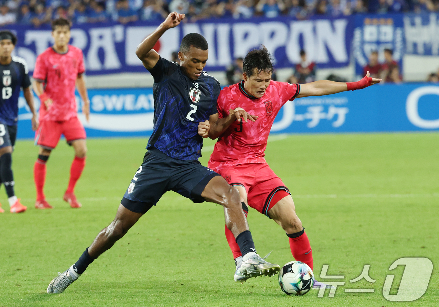 (용인=뉴스1) 김영운 기자 = 이태석이 15일 오후 경기 용인시 처인구 용인미르스타디움에서 열린 2025 동아시아축구연맹(EAFF) E-1 챔피언십 남자부 대한민국과 일본의 경기 …