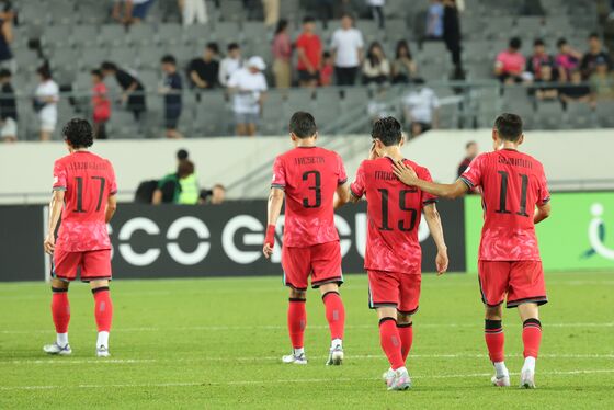 무기력했던 홍명보호, 일본에 0-1 패배…한일전 3연패 수모(종합)