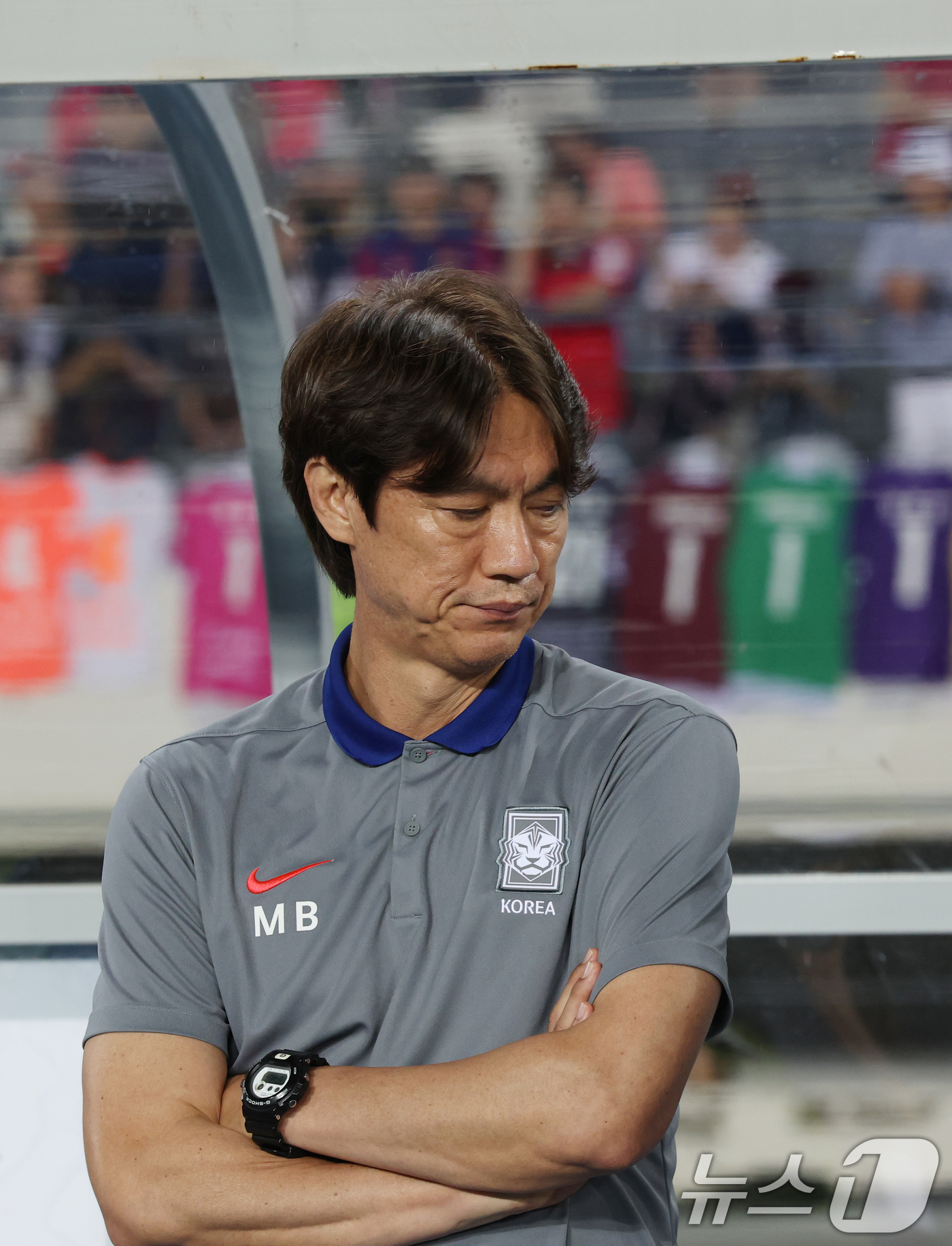 (용인=뉴스1) 김영운 기자 = 홍명보 대한민국 축구 국가대표팀 감독이 15일 오후 경기 용인시 처인구 용인미르스타디움에서 열린 2025 동아시아축구연맹(EAFF) E-1 챔피언십 …