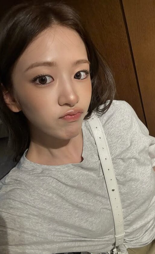 본문 이미지 - 안유진/인스타그램 캡처