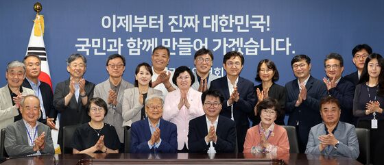 국정위, '미디어혁신협의체' 시동…전·현직 언론인 간담회
