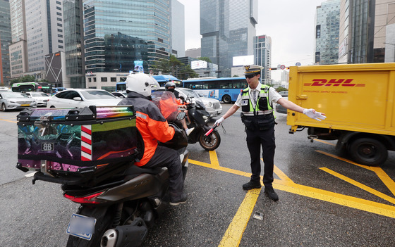 서울경찰청, PM·이륜차 법규위반 불시에 대대적 계도·단속