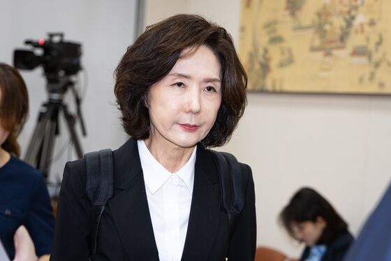 이진숙, 논문·전문성 논란에도 임명되나…청문회 끝나도 논란 계속