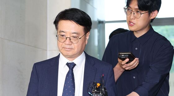특검 출석하는 최주원 전 경북경찰청장