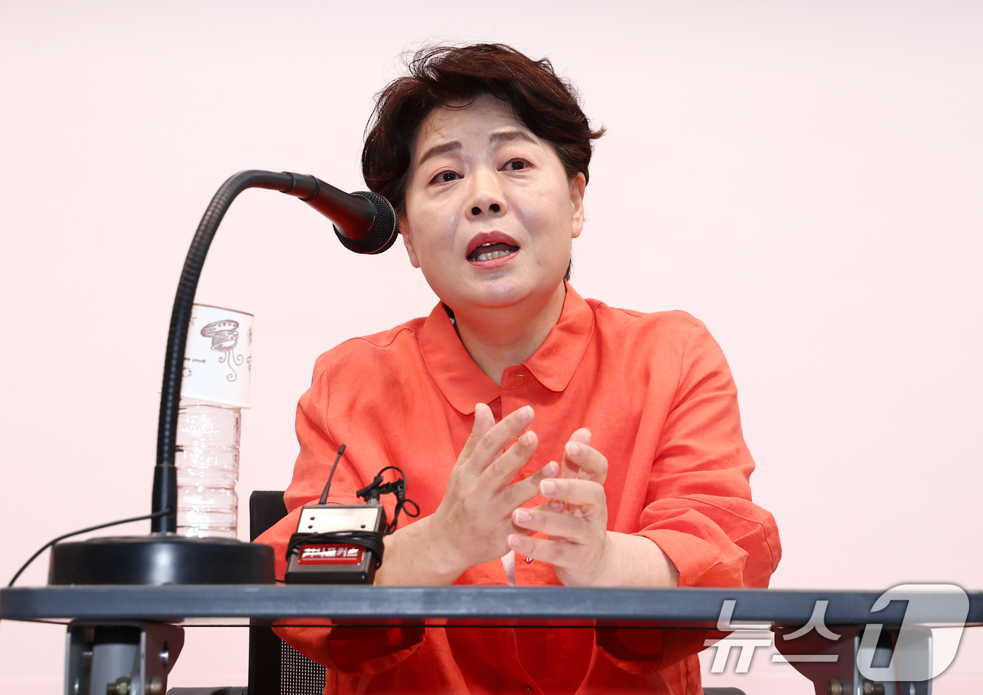 (서울=뉴스1) 김민지 기자 = 윤희숙 국민의힘 혁신위원장이 16일 서울 여의도 중앙당사에서 현안 관련 기자간담회를 하고 있다. 2025.7.16/뉴스1